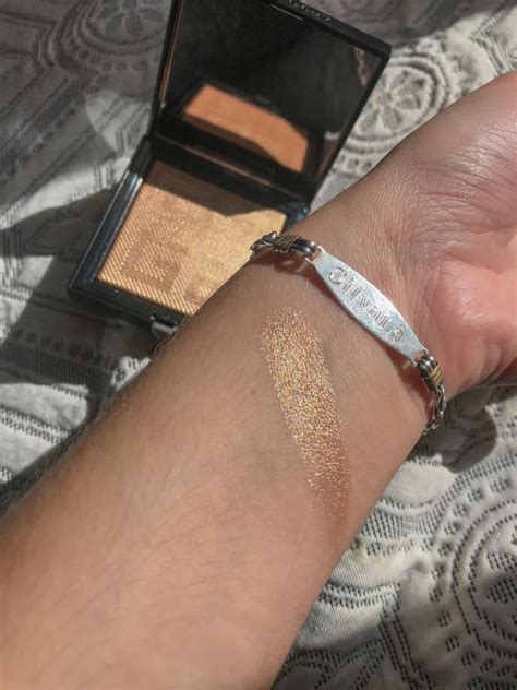 givenchy teint couture gold 2 swatch|Givenchy Teint Couture Shimmer Powder Face Highlighter .